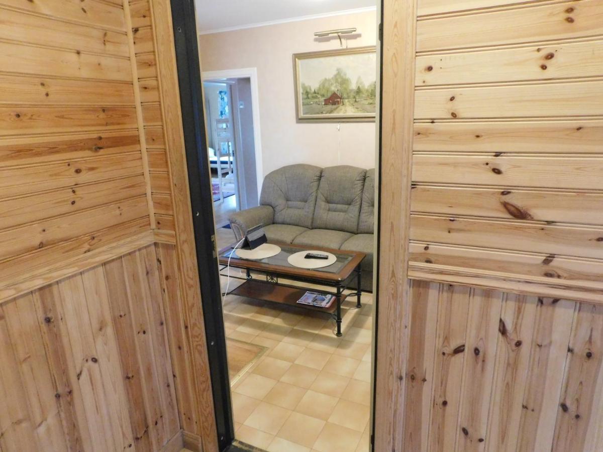 Solgarden Vandrarhem Hostal B&B Blackstad 외부 사진